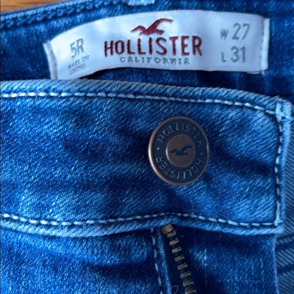 Hollister high waisted jeans 👖 - Picture 4 of 4